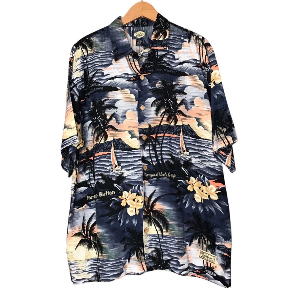 Tommy Bahama Tropical Hawaiian Shirt Button Front Palm Trees Sailboats Medium